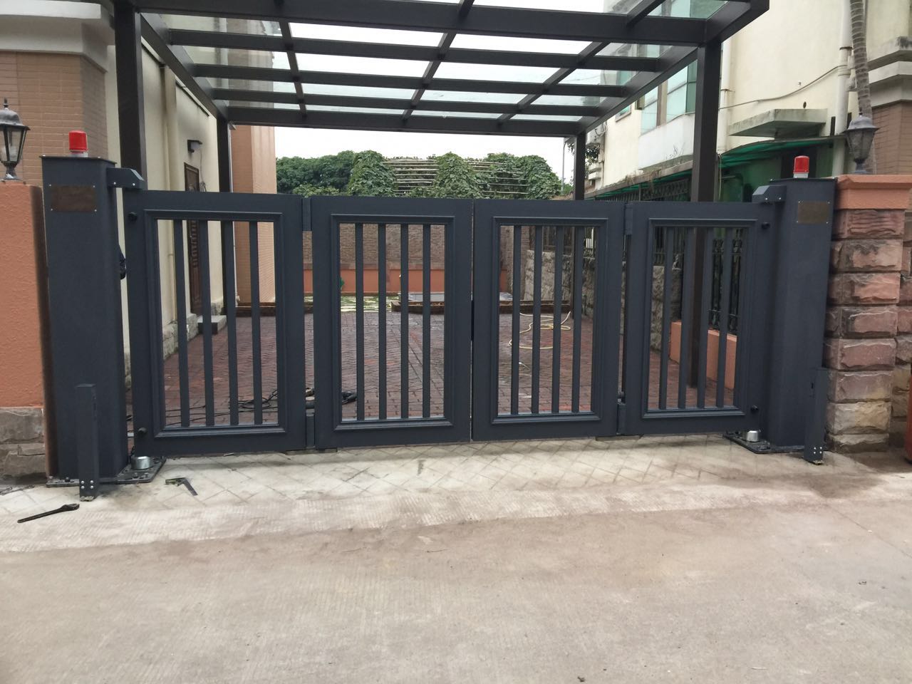 江华县江华县德阳市悬浮折叠门
